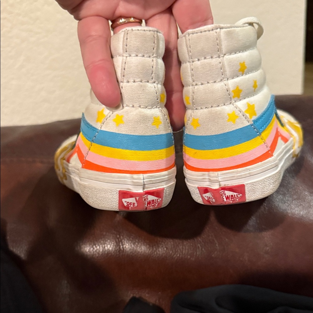 Vans White and Yellow Star Kids Sneakers - Picture 4 of 6